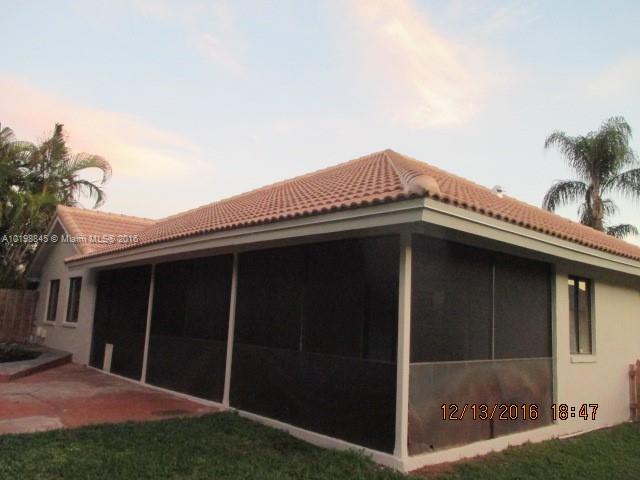 Pembroke Lakes South 119- - Residential