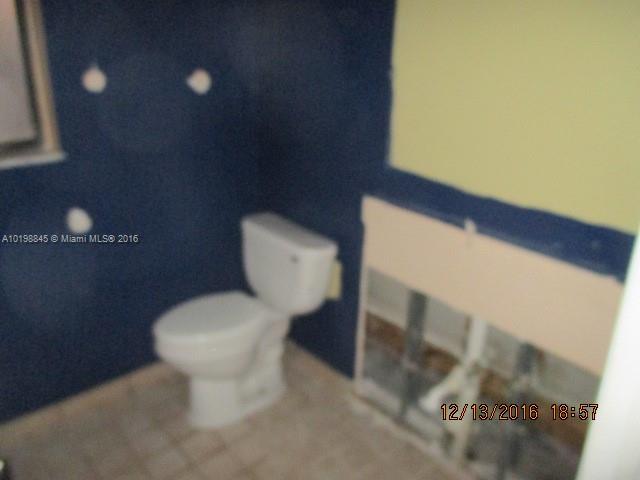 Pembroke Lakes South 119- - Residential