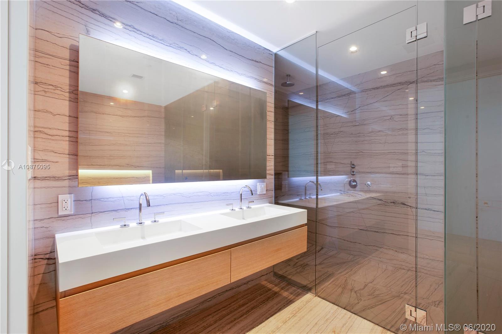 Eighty Seven Park - Residential