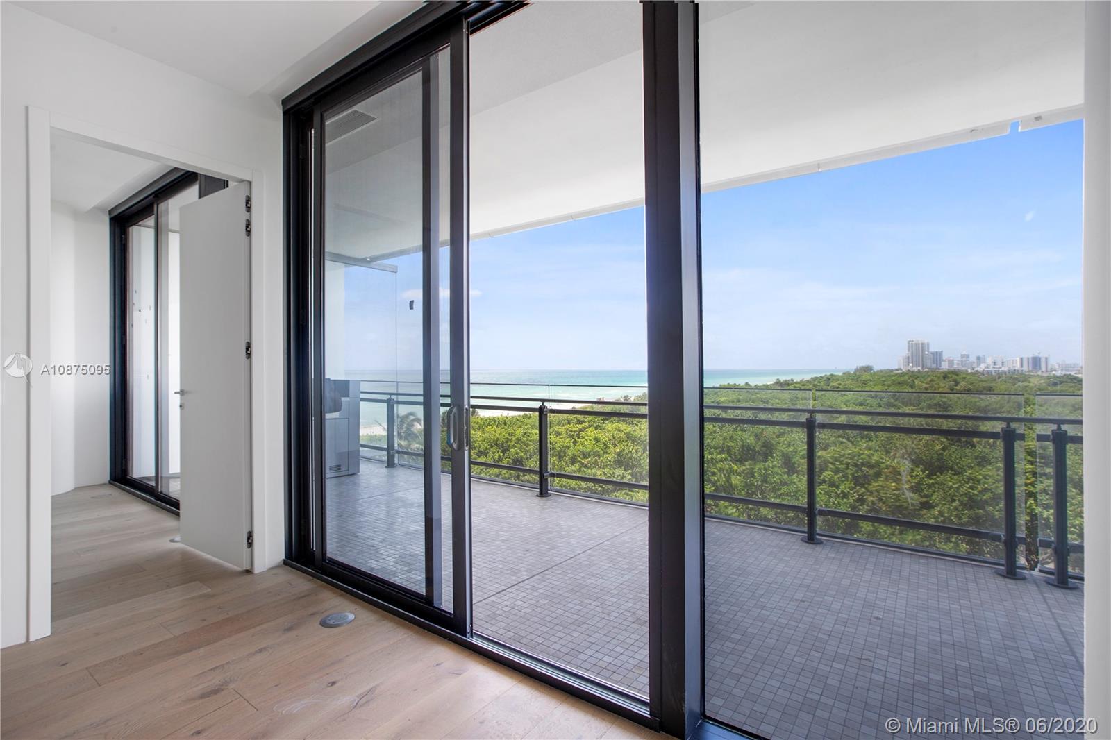 Eighty Seven Park - Residential