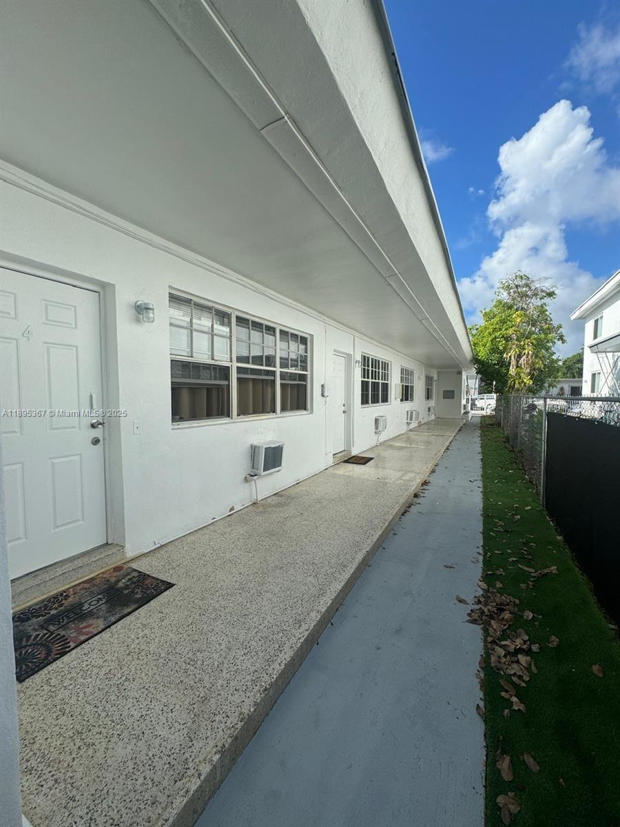 BISCAYNE BCH SUB - Residential Income