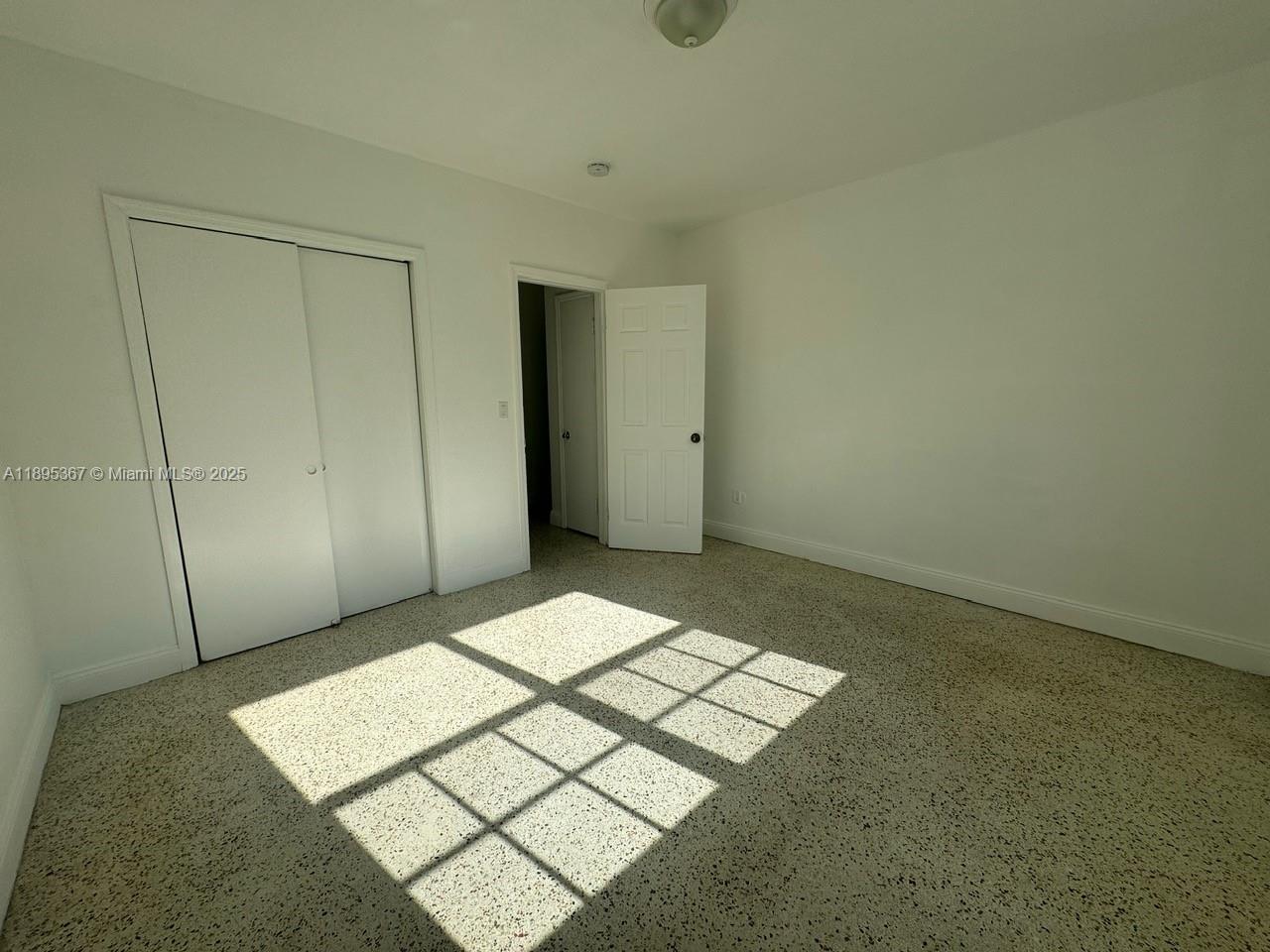 BISCAYNE BCH SUB - Residential Income