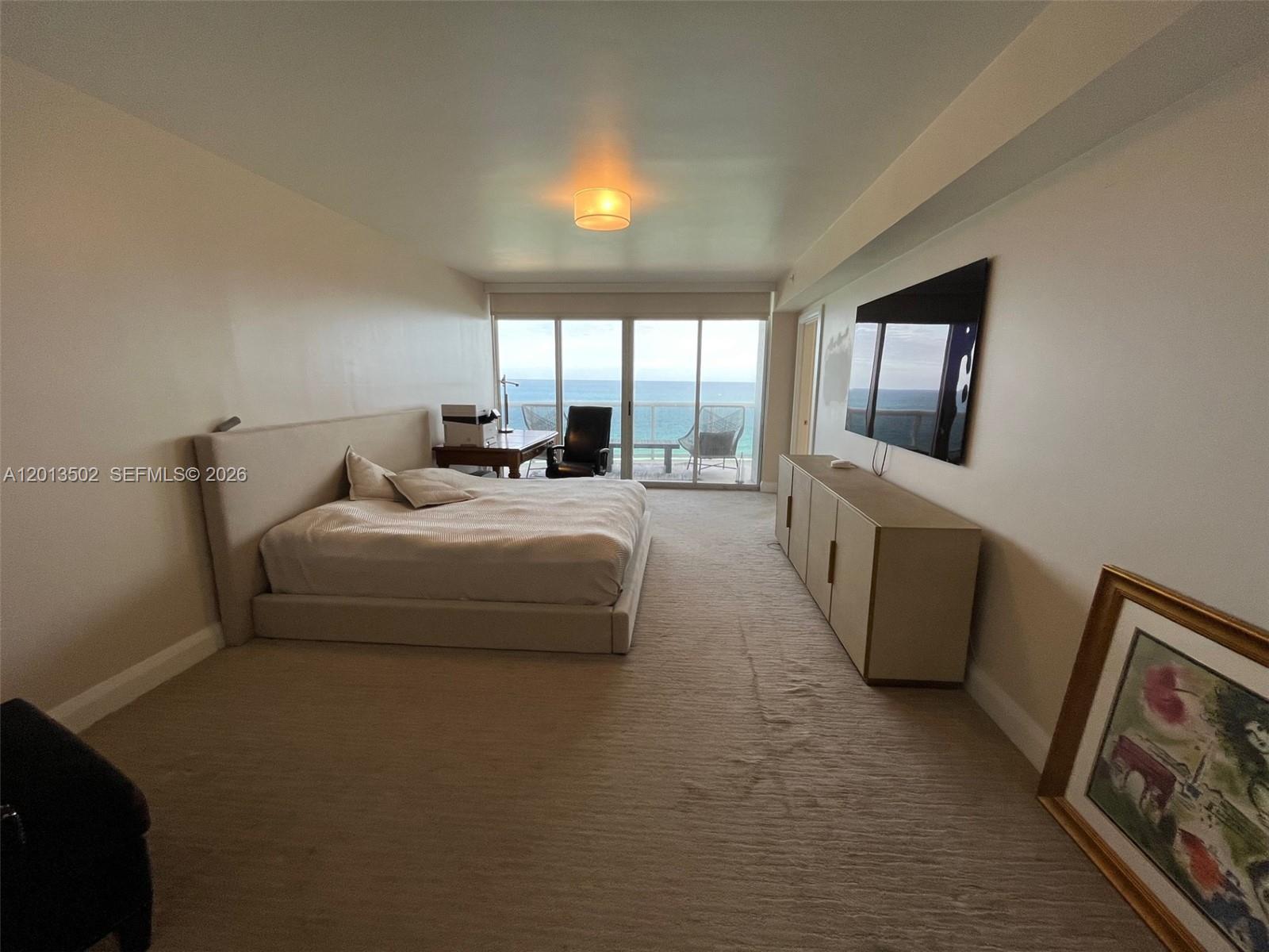 THE PINNACLE CONDO - Residential Lease
