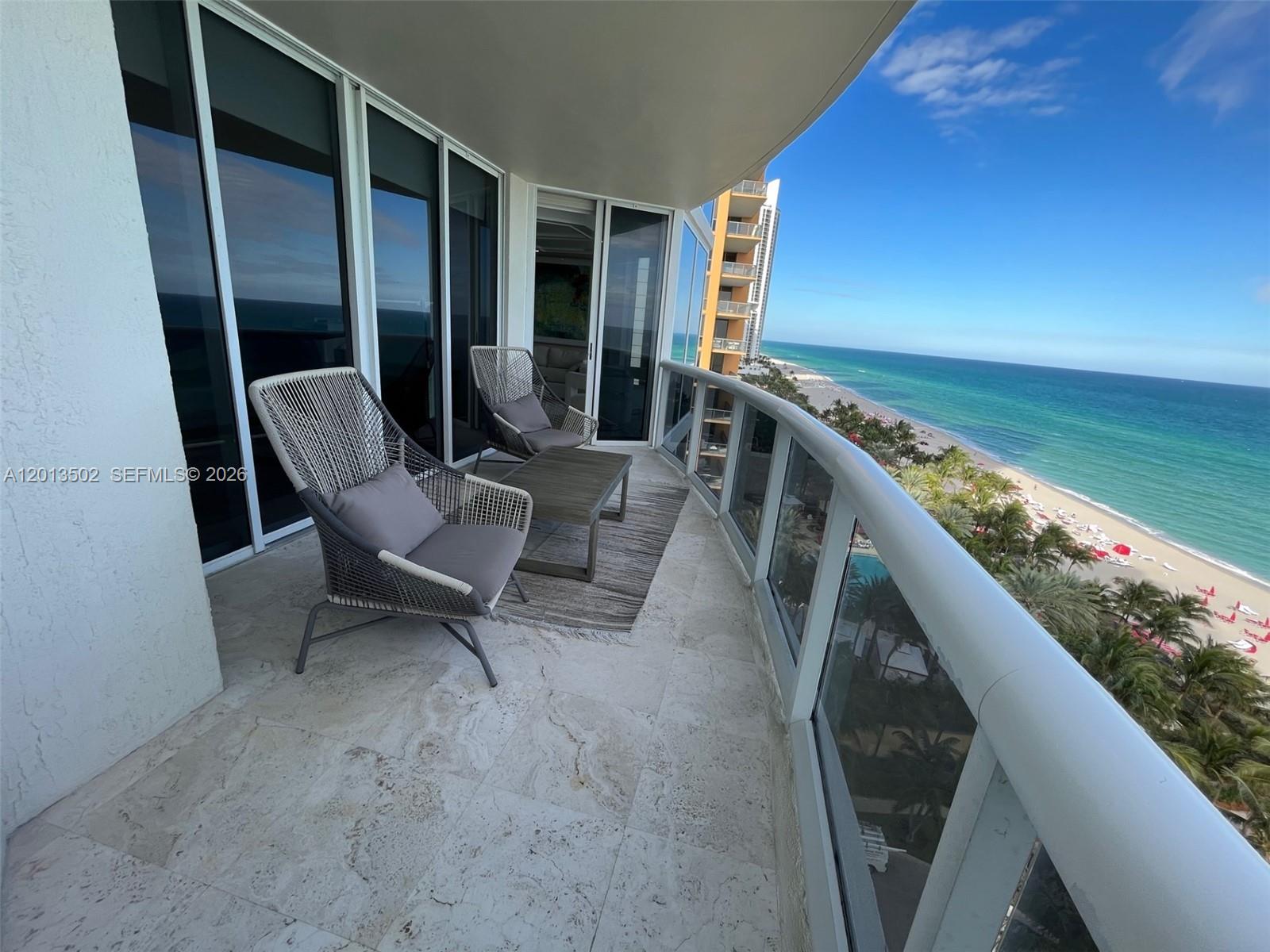 THE PINNACLE CONDO - Residential Lease