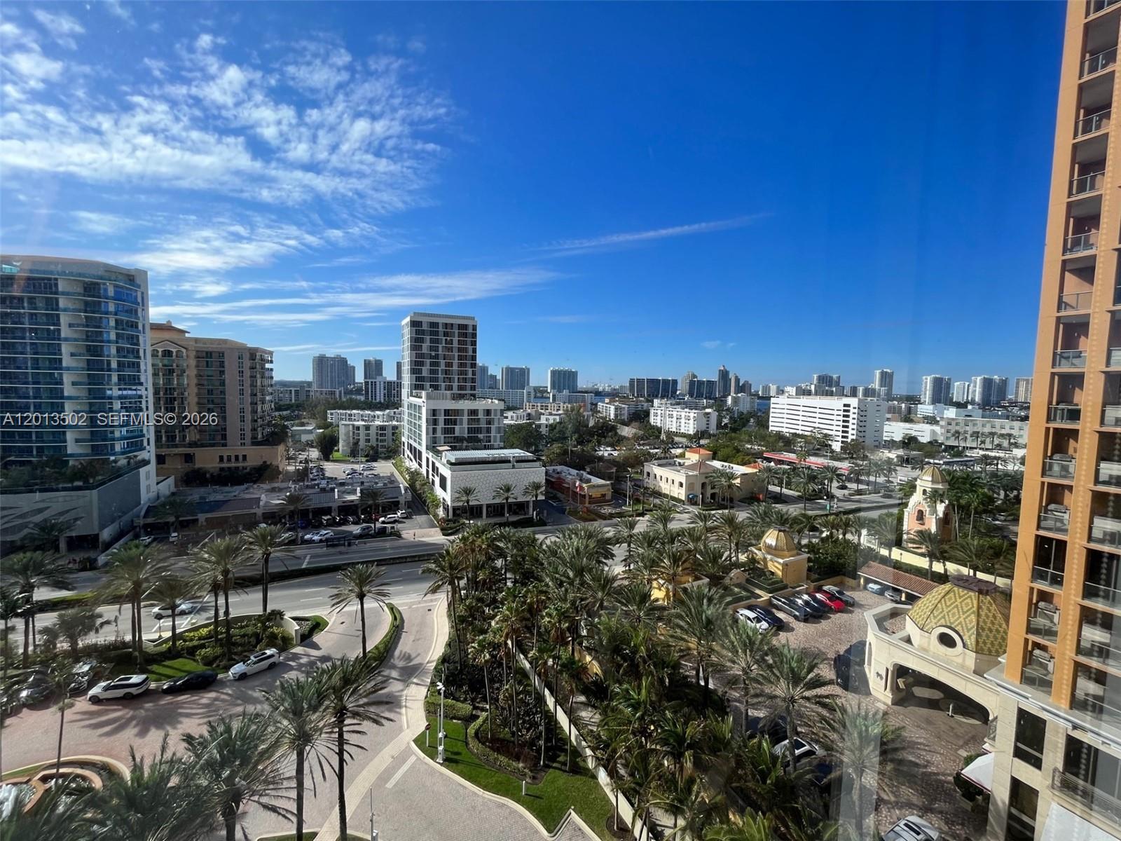 THE PINNACLE CONDO - Residential Lease