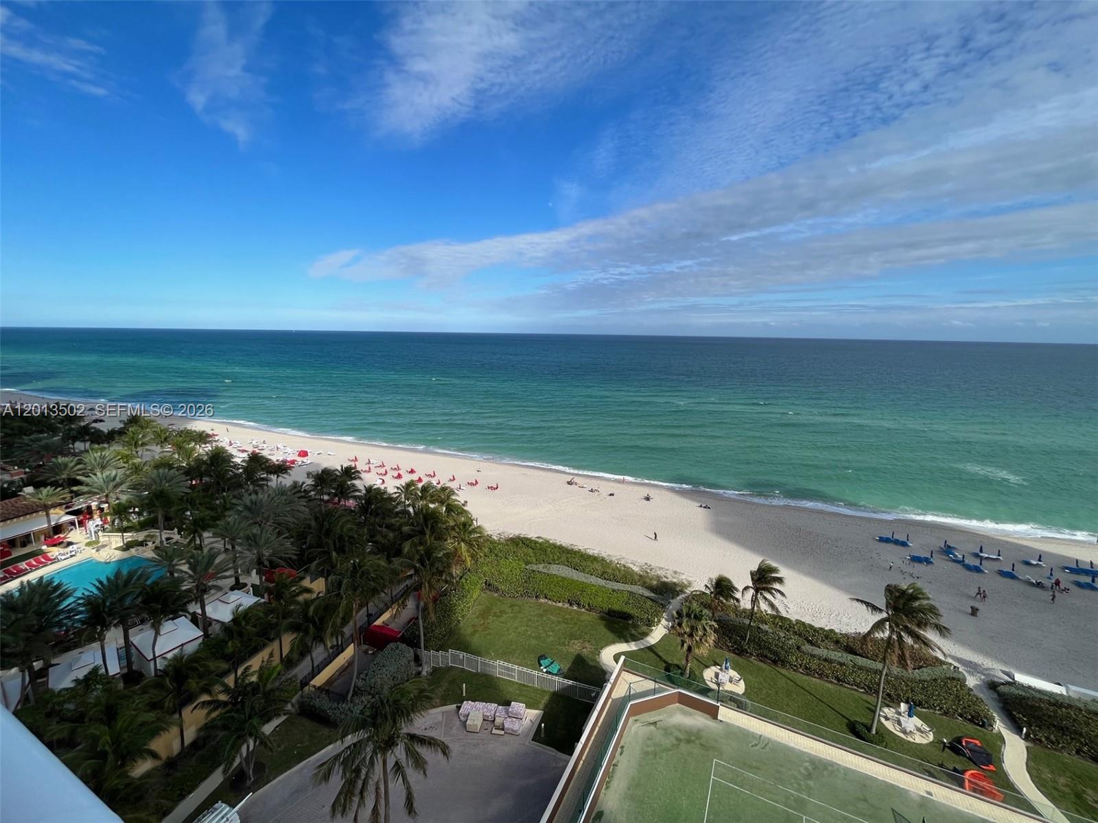 THE PINNACLE CONDO - Residential Lease
