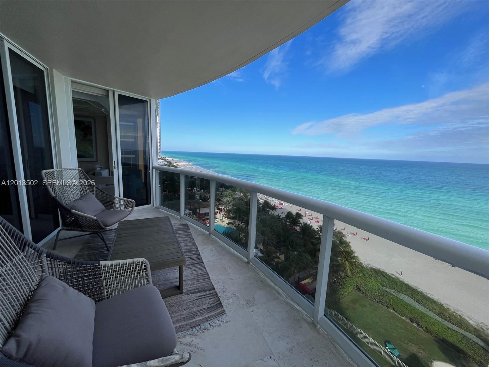 THE PINNACLE CONDO - Residential Lease