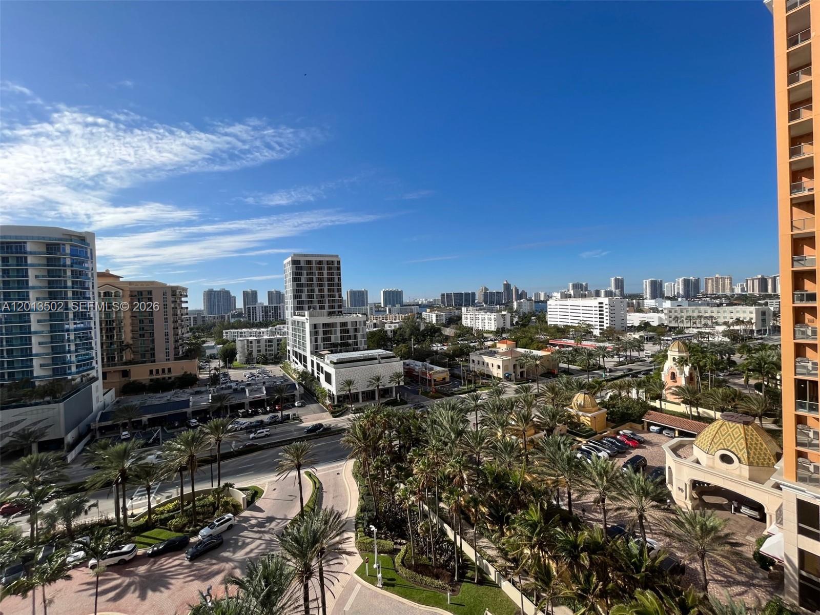 THE PINNACLE CONDO - Residential Lease