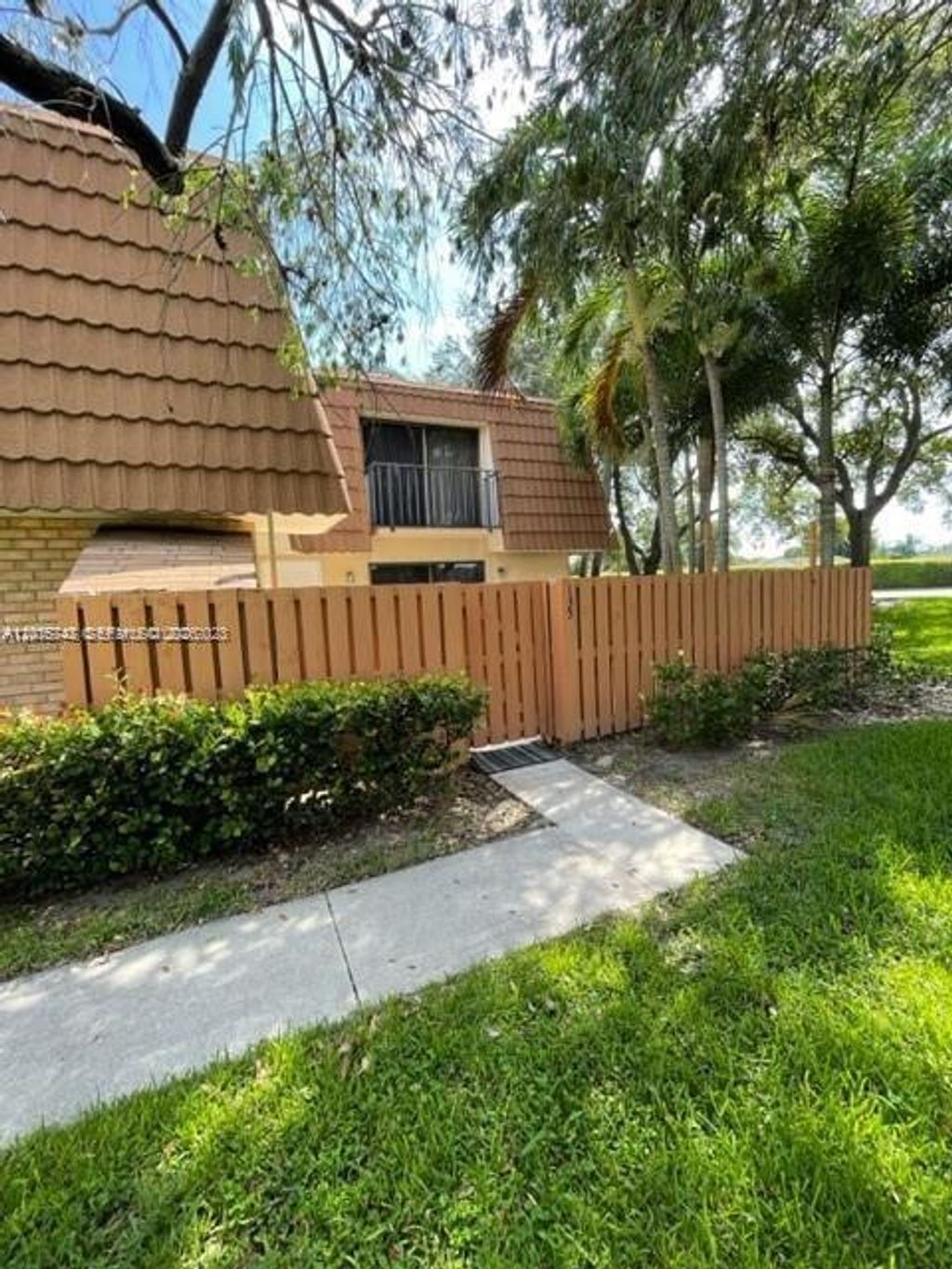 Photo of 135 Heritage Way, West Palm Beach, FL 33407 (MLS # A12016748)