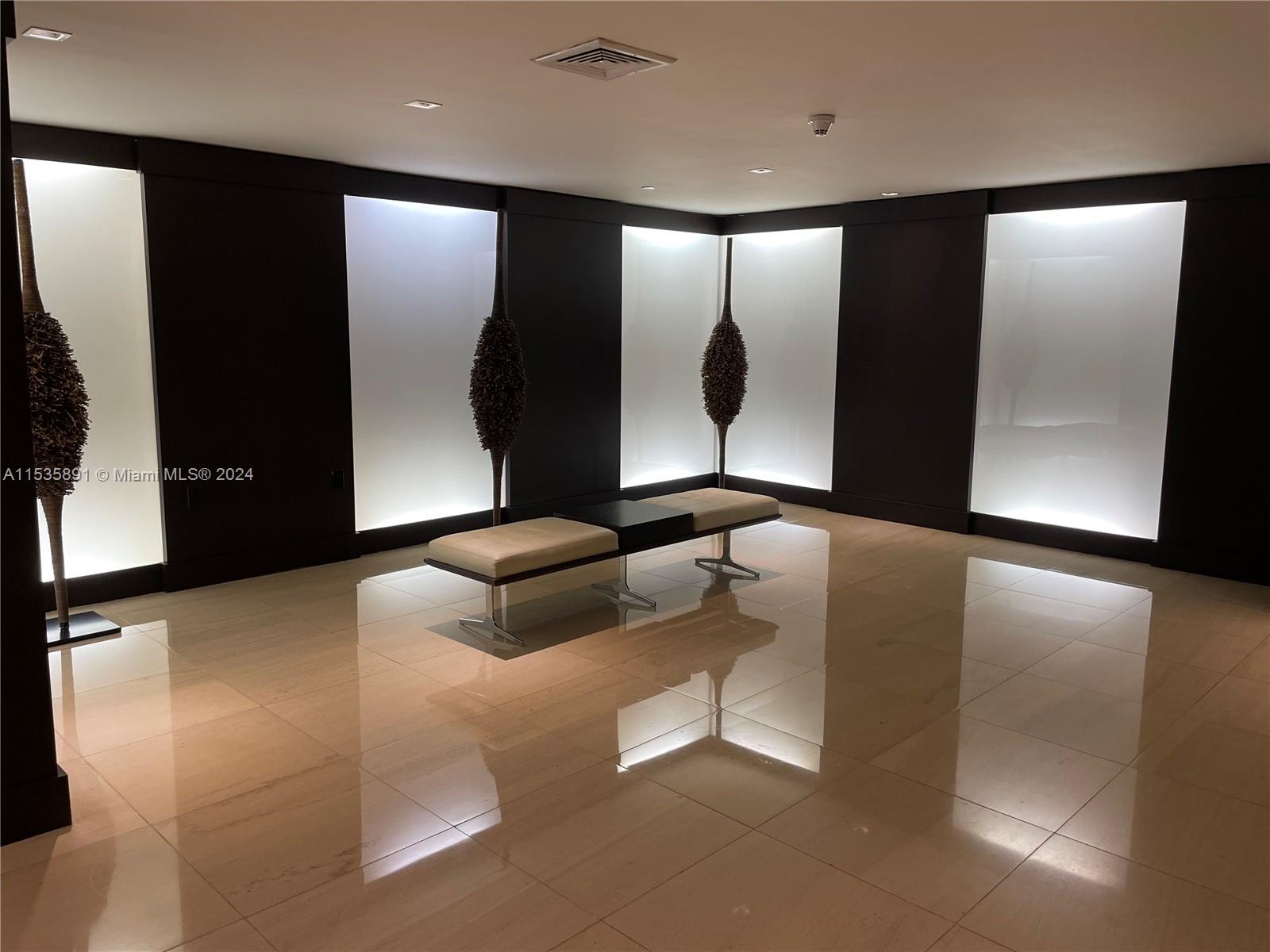 900 BISCAYNE BAY CONDO - Residential Lease