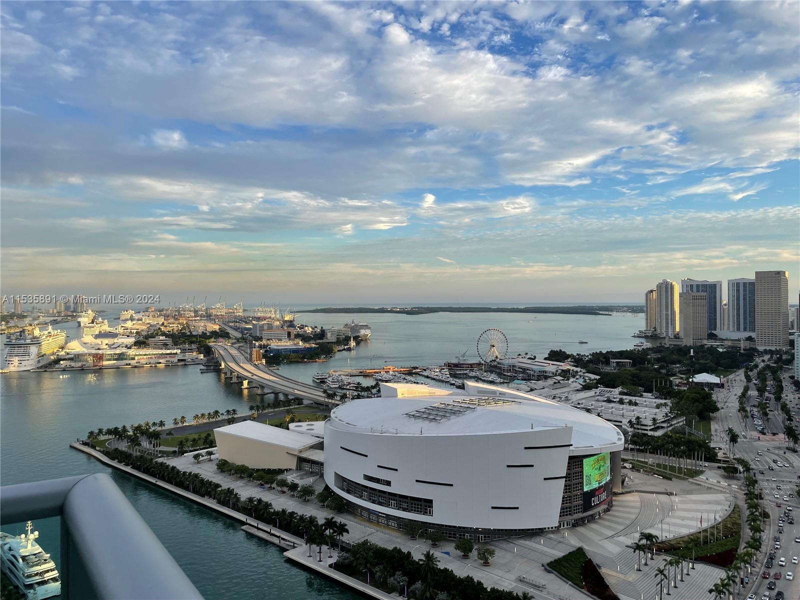 900 BISCAYNE BAY CONDO - Residential Lease