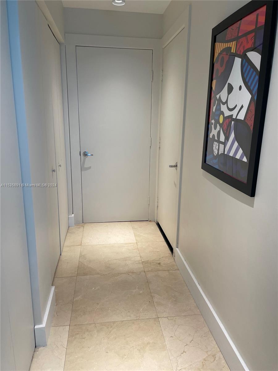 900 BISCAYNE BAY CONDO - Residential Lease
