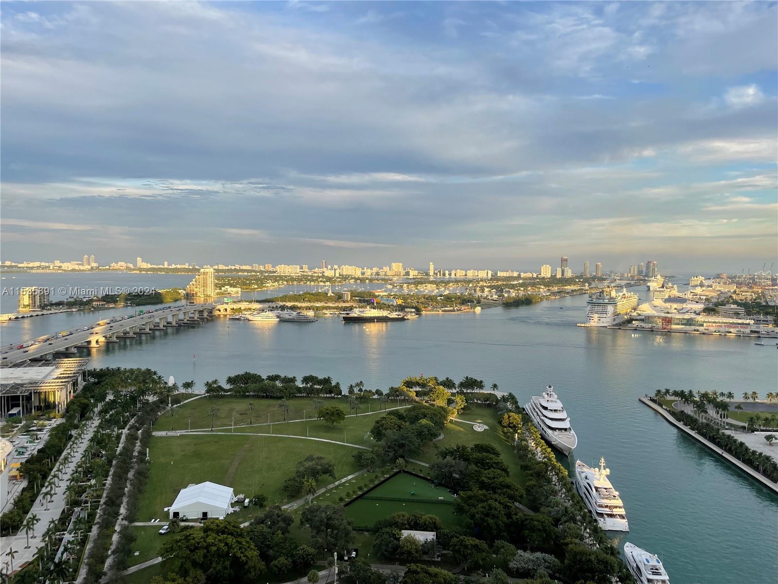 900 BISCAYNE BAY CONDO - Residential Lease