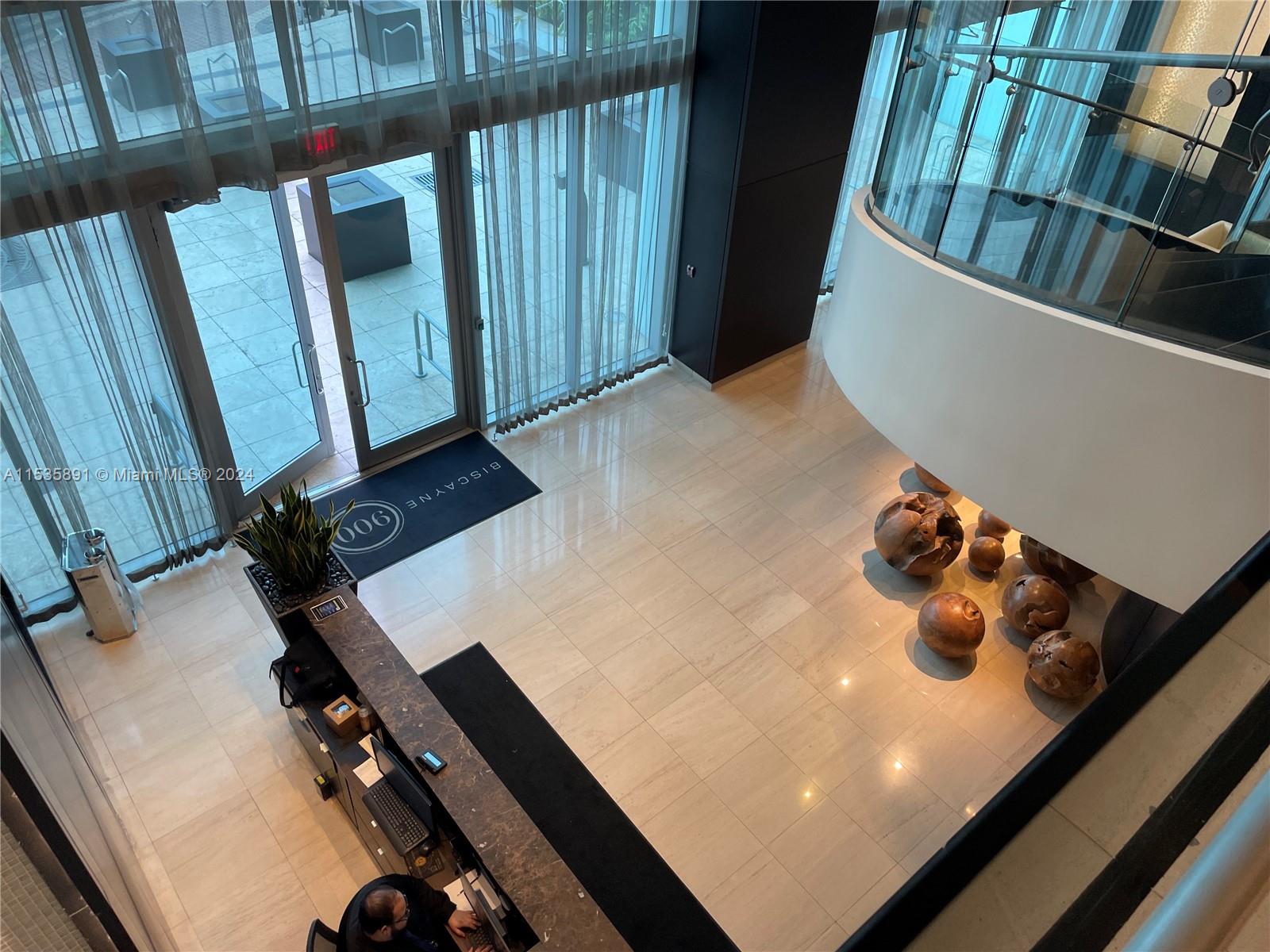 900 BISCAYNE BAY CONDO - Residential Lease