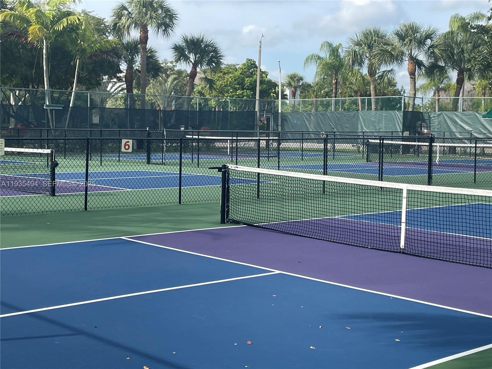 CAMBRIDGE AT CENTURY VILL - Residential