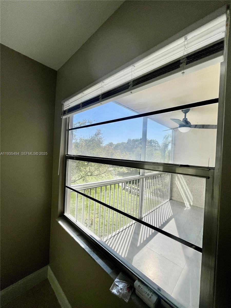 CAMBRIDGE AT CENTURY VILL - Residential