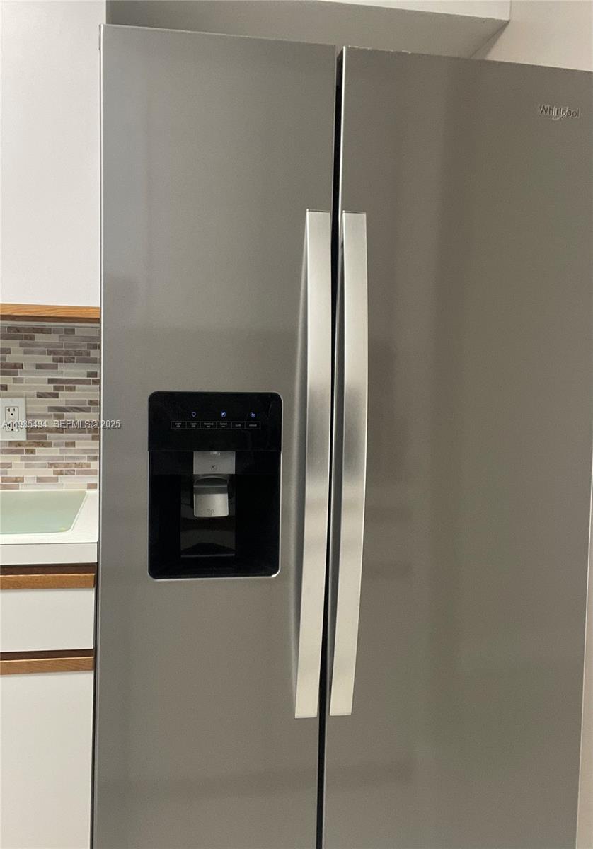 CAMBRIDGE AT CENTURY VILL - Residential