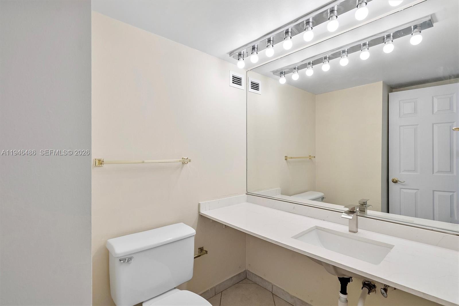 AQUASOL CONDO - Residential