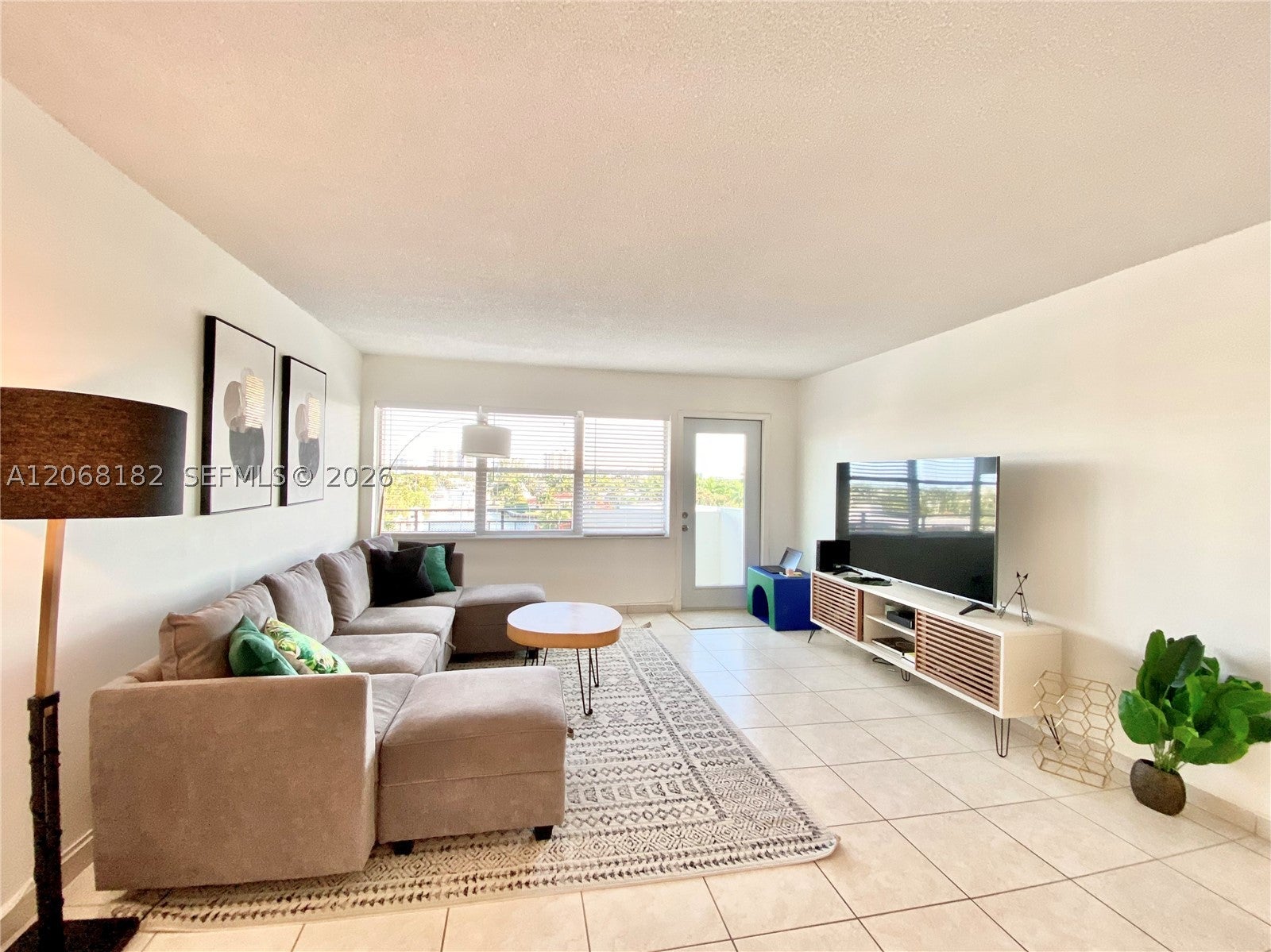 401 Golden Isles Dr 505