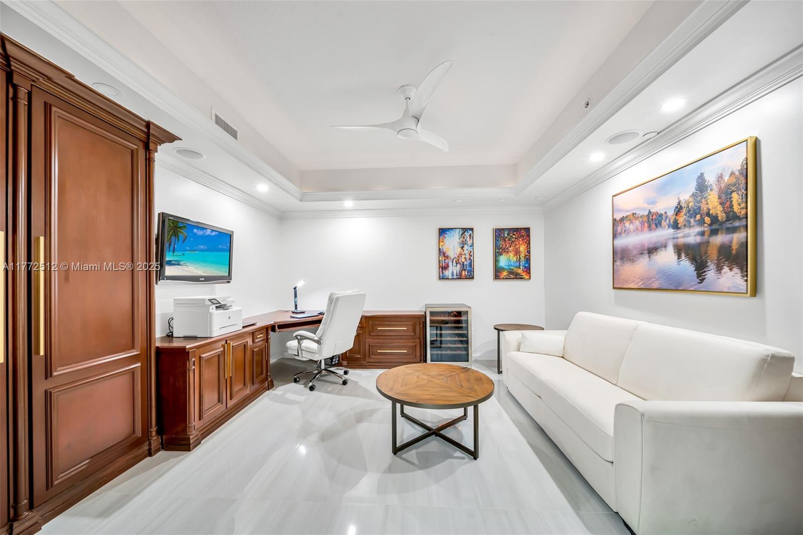 VILLAS OF POSITANO CONDO - Residential