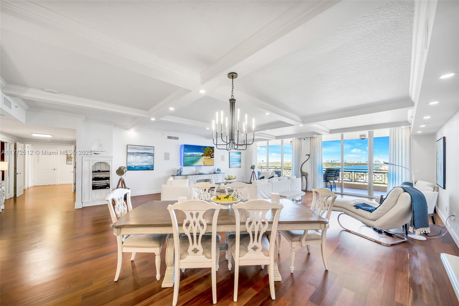 VILLAS OF POSITANO CONDO - Residential