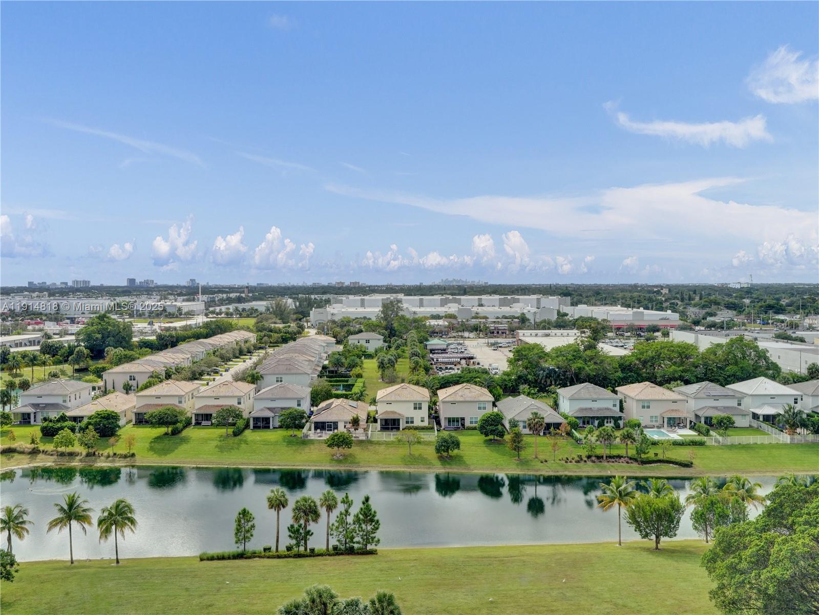 HILLCREST EAST NO 25 COND - Residential