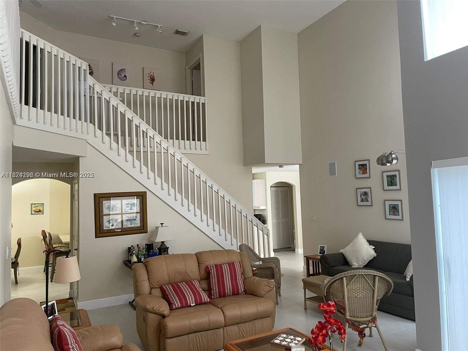 WESTLAKE VILLAGE PLAT - Residential