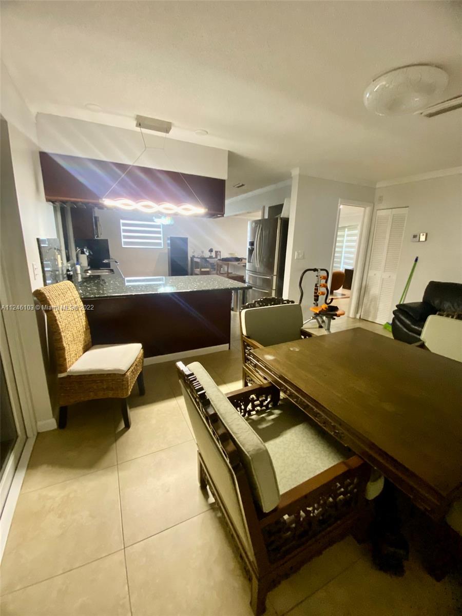 HOLLYWOOD HILLS AMEN PLAT - Residential