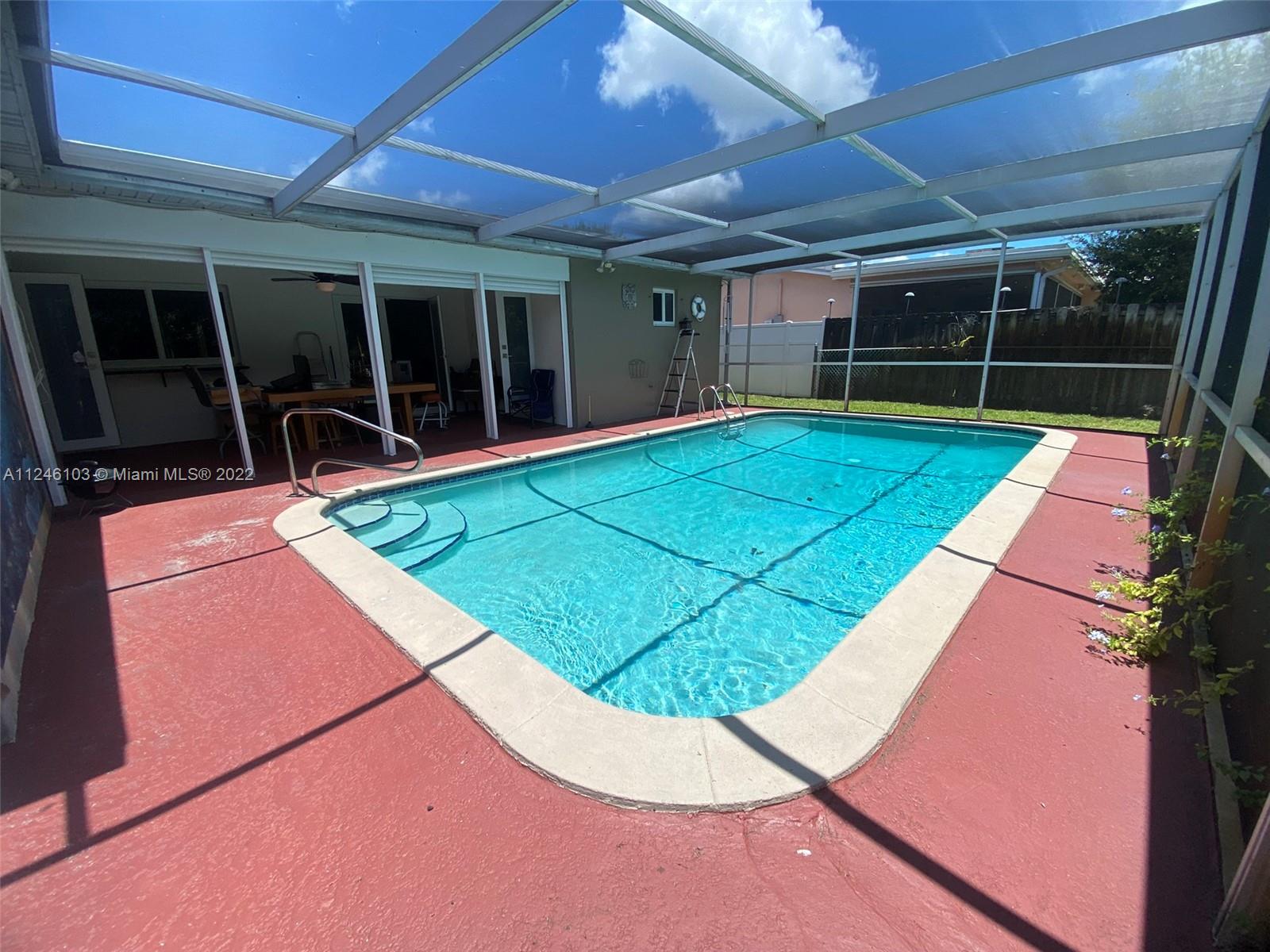 HOLLYWOOD HILLS AMEN PLAT - Residential