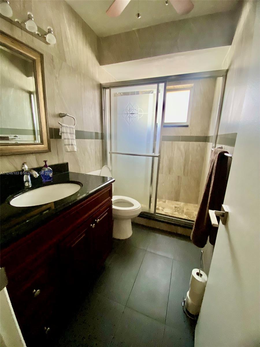 HOLLYWOOD HILLS AMEN PLAT - Residential