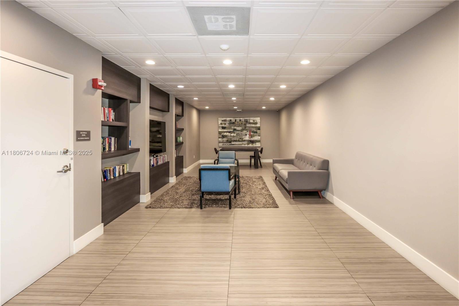 AVENTURA ELDORADO CONDO - Residential