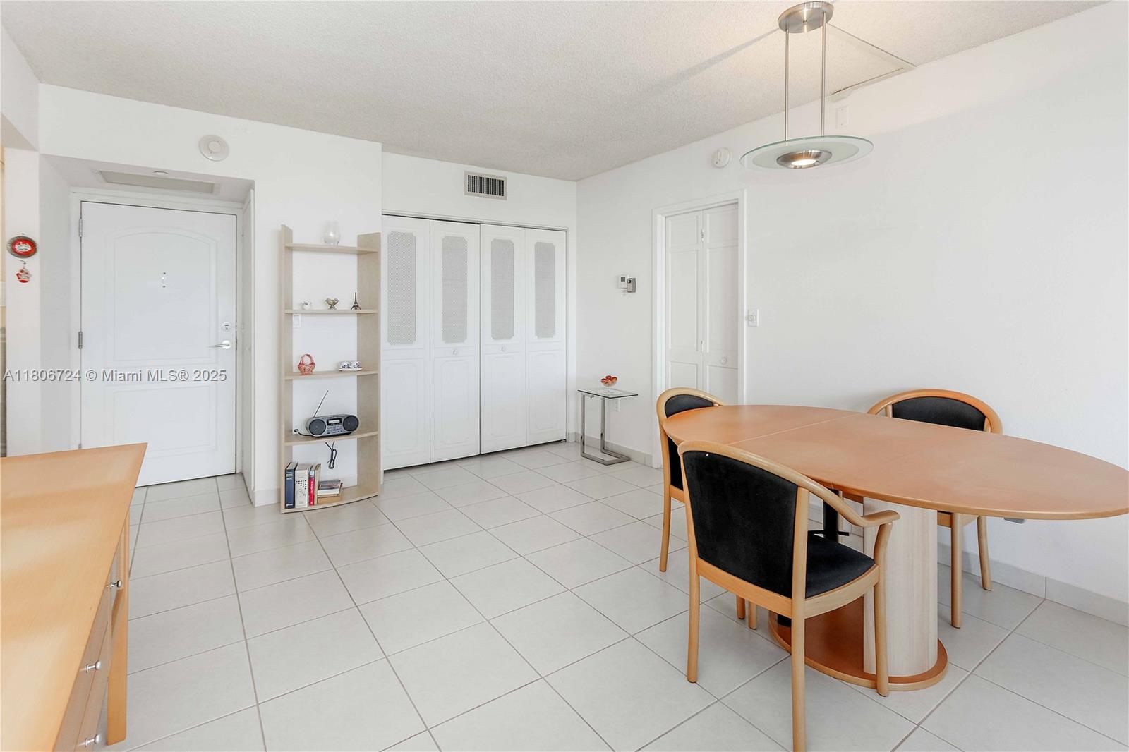 AVENTURA ELDORADO CONDO - Residential