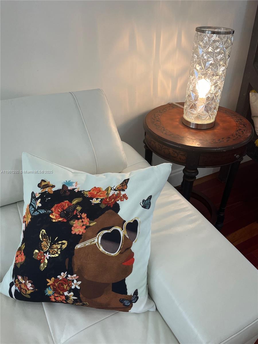 RETREAT CONDO - Residential Lease