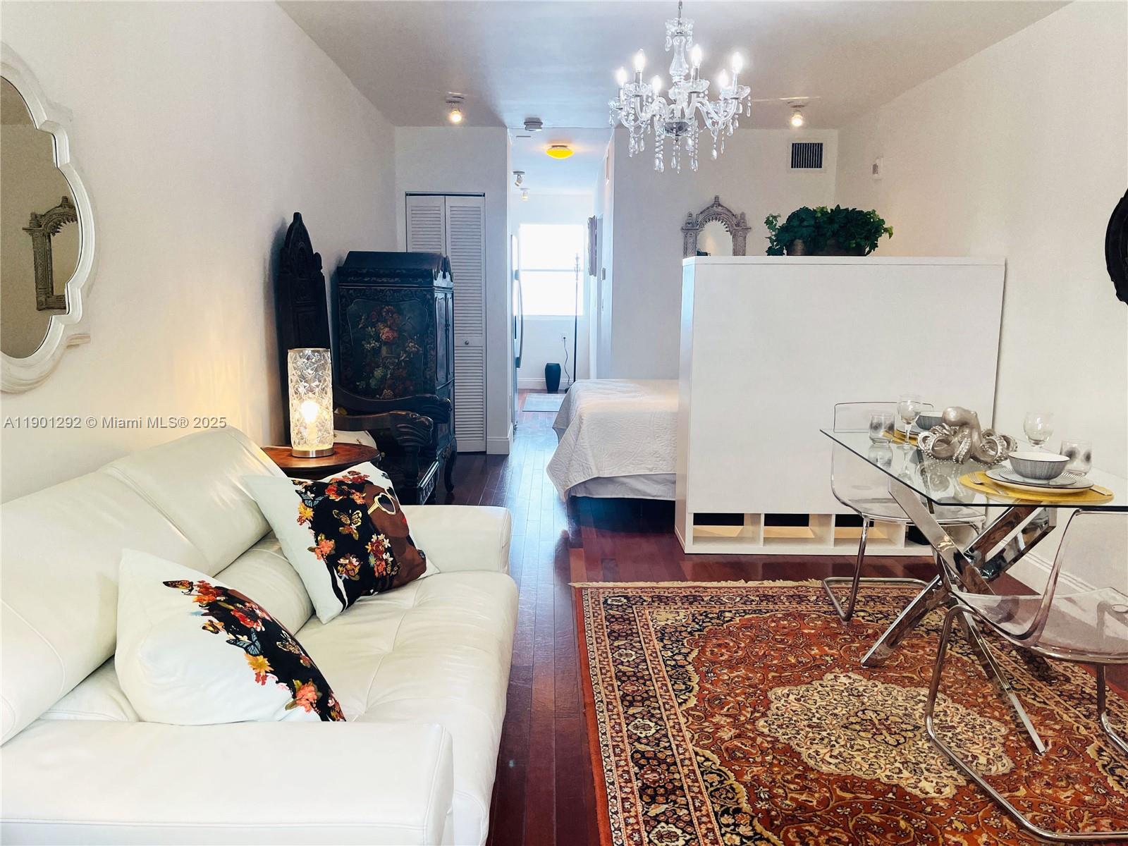 RETREAT CONDO - Residential Lease