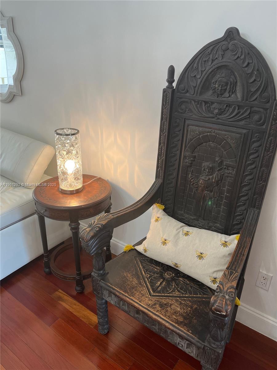 RETREAT CONDO - Residential Lease