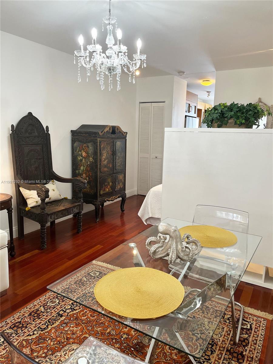 RETREAT CONDO - Residential Lease