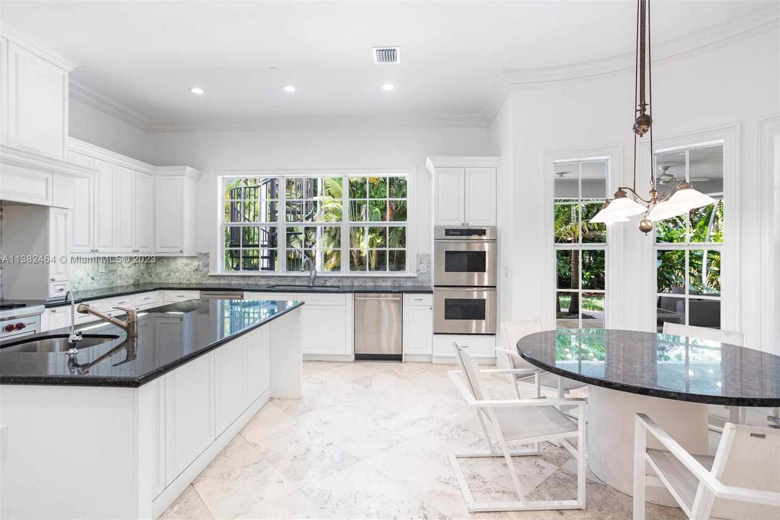 HELMS COUNTRY ESTATES RE- - Residential