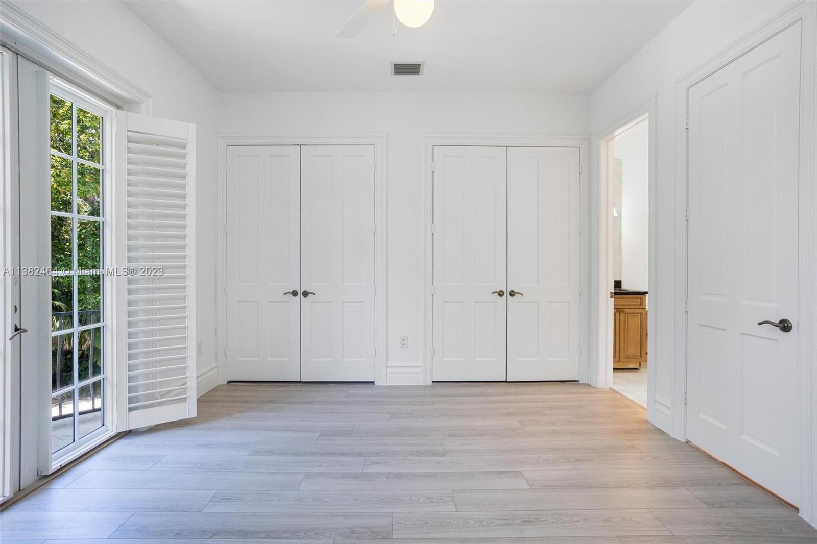 HELMS COUNTRY ESTATES RE- - Residential