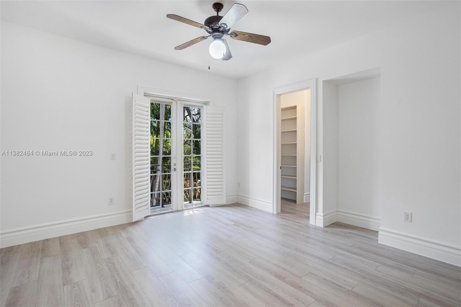 HELMS COUNTRY ESTATES RE- - Residential