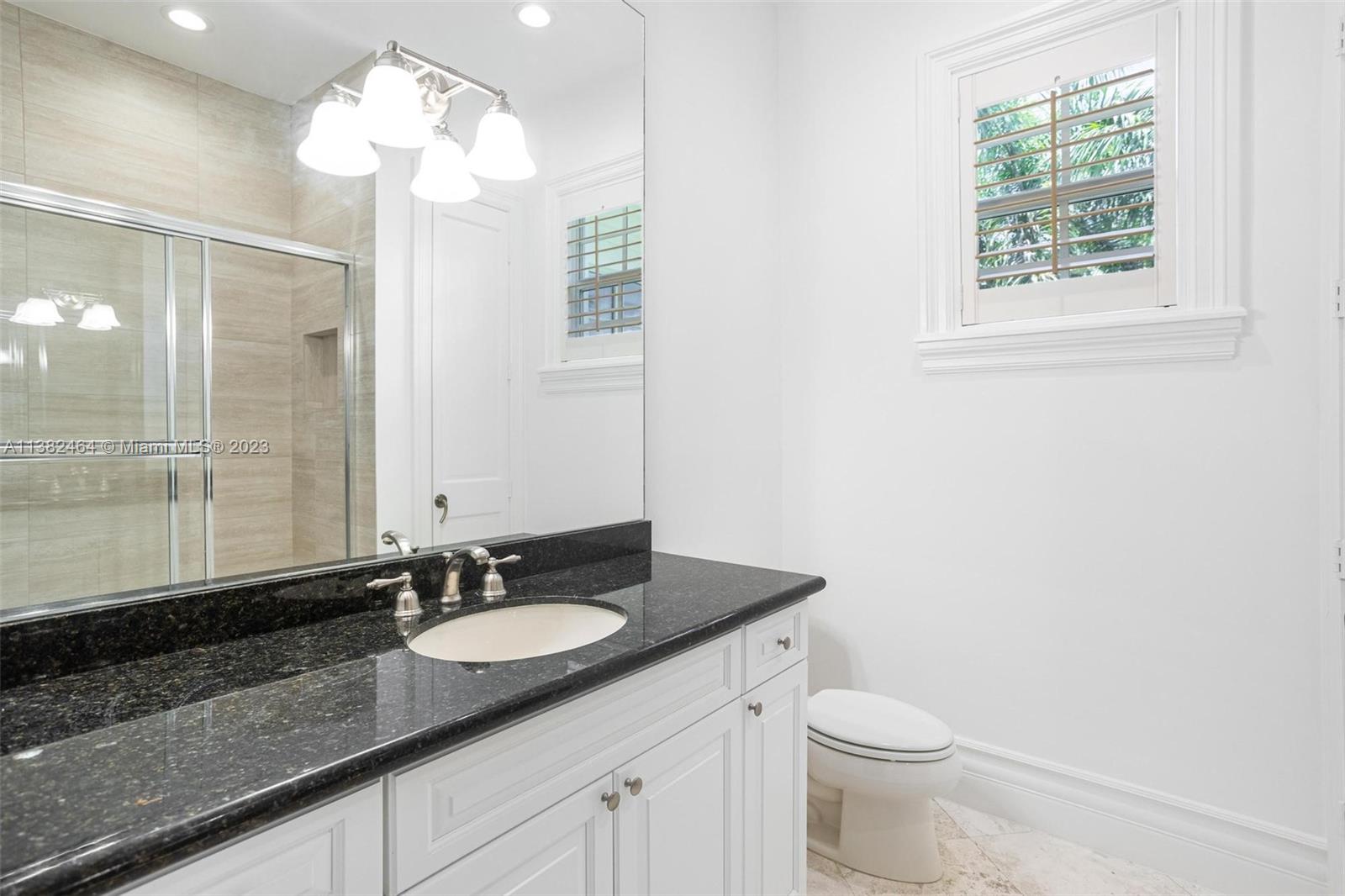 HELMS COUNTRY ESTATES RE- - Residential