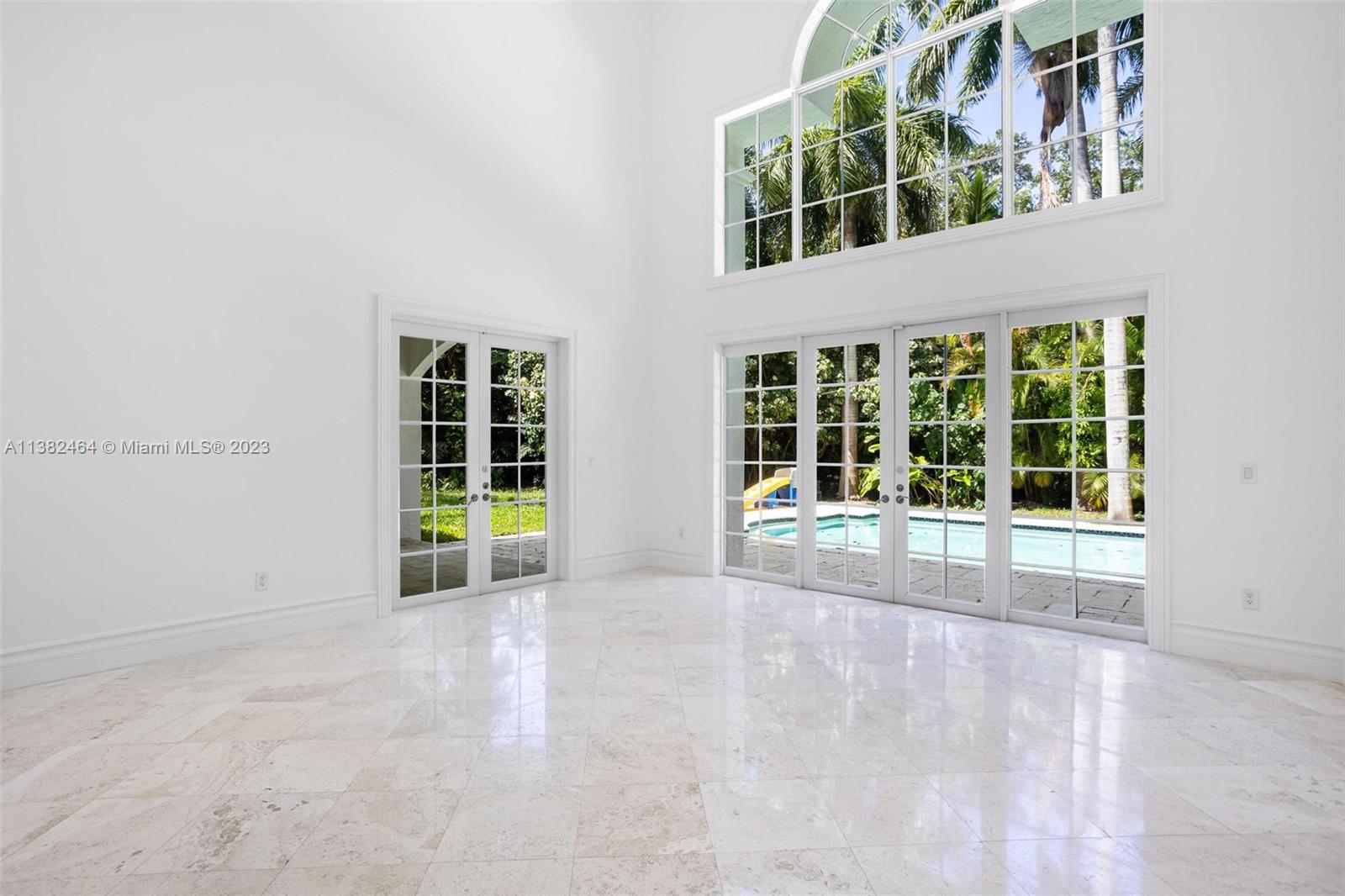 HELMS COUNTRY ESTATES RE- - Residential