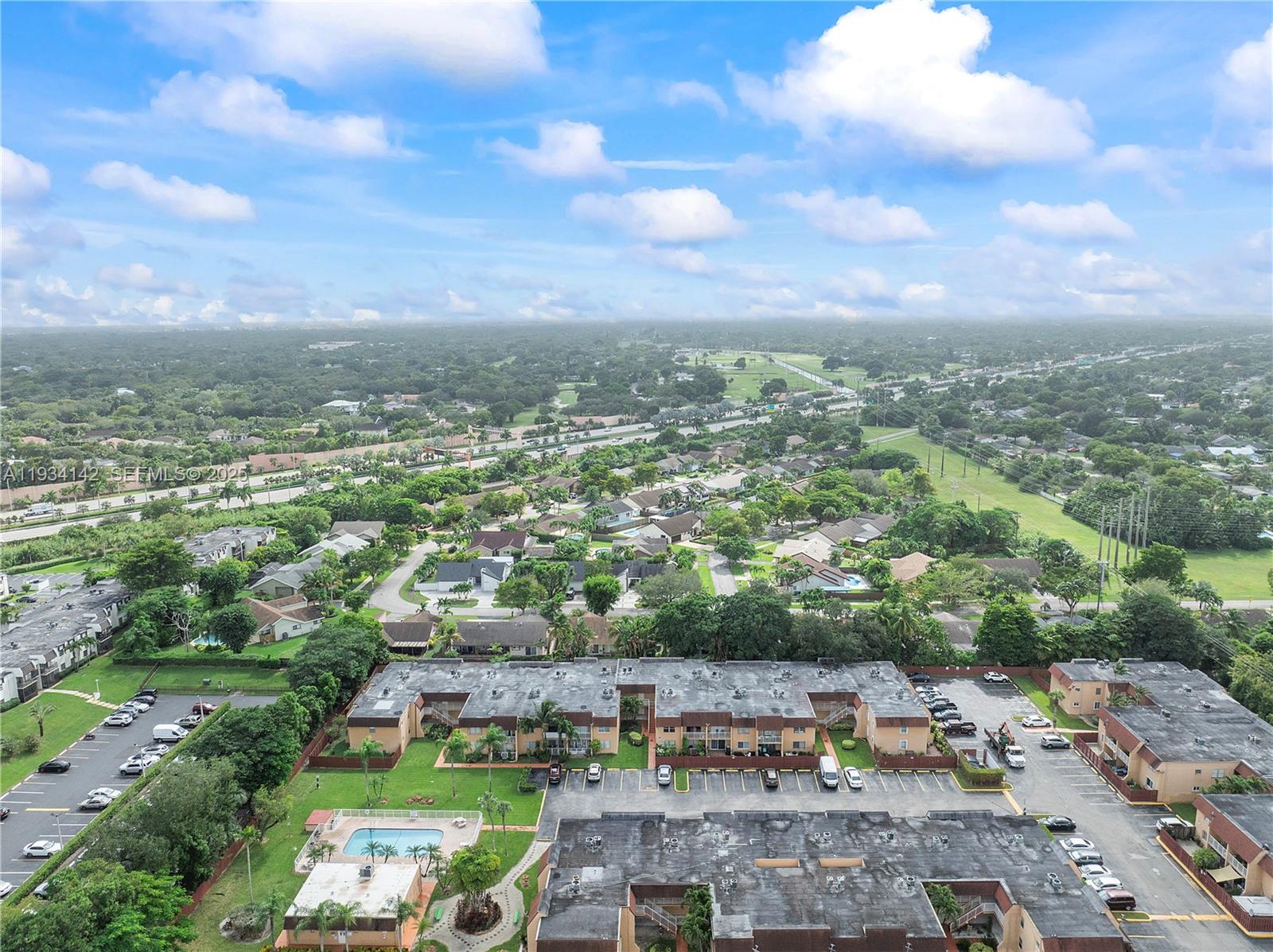 PUERTA DEL SOL CONDO - Residential