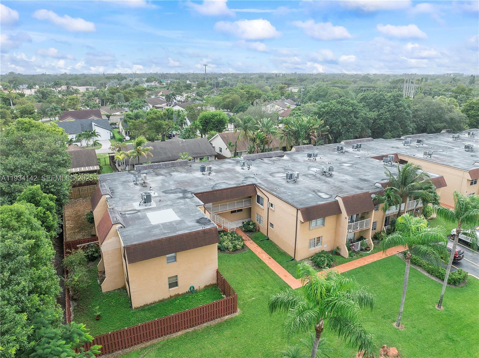 PUERTA DEL SOL CONDO - Residential