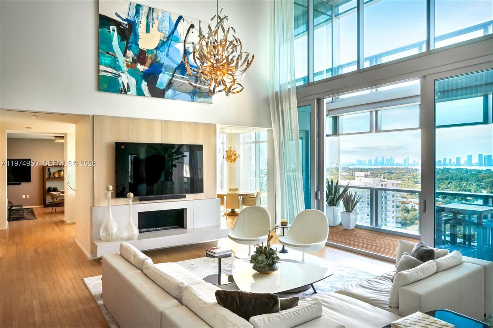 2901 E Collins Ave 1602