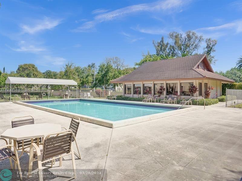 CONDO 4 OF SABAL PALM CON - Residential