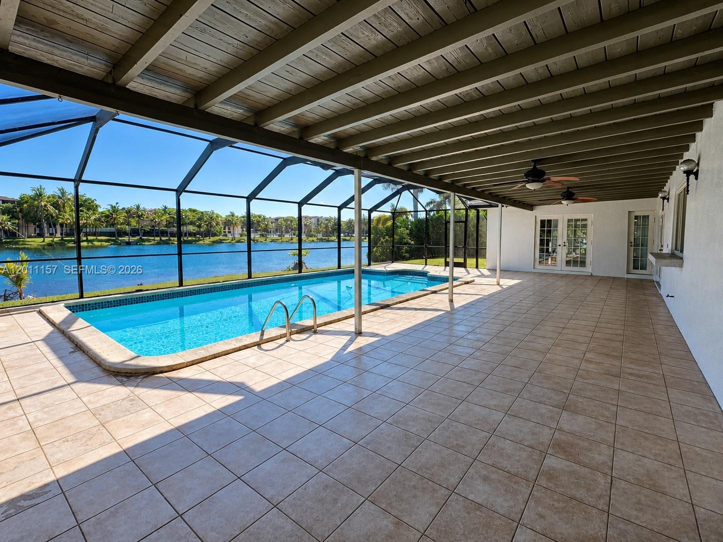 KENDALE LAKES SEC FIVE - Residential