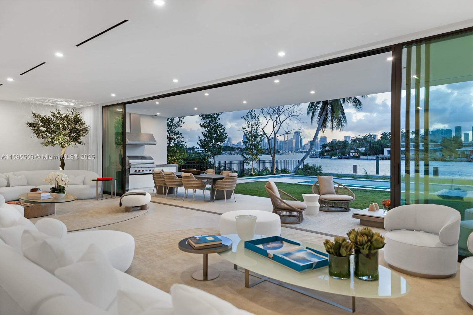 DI LIDO ISLAND - Residential