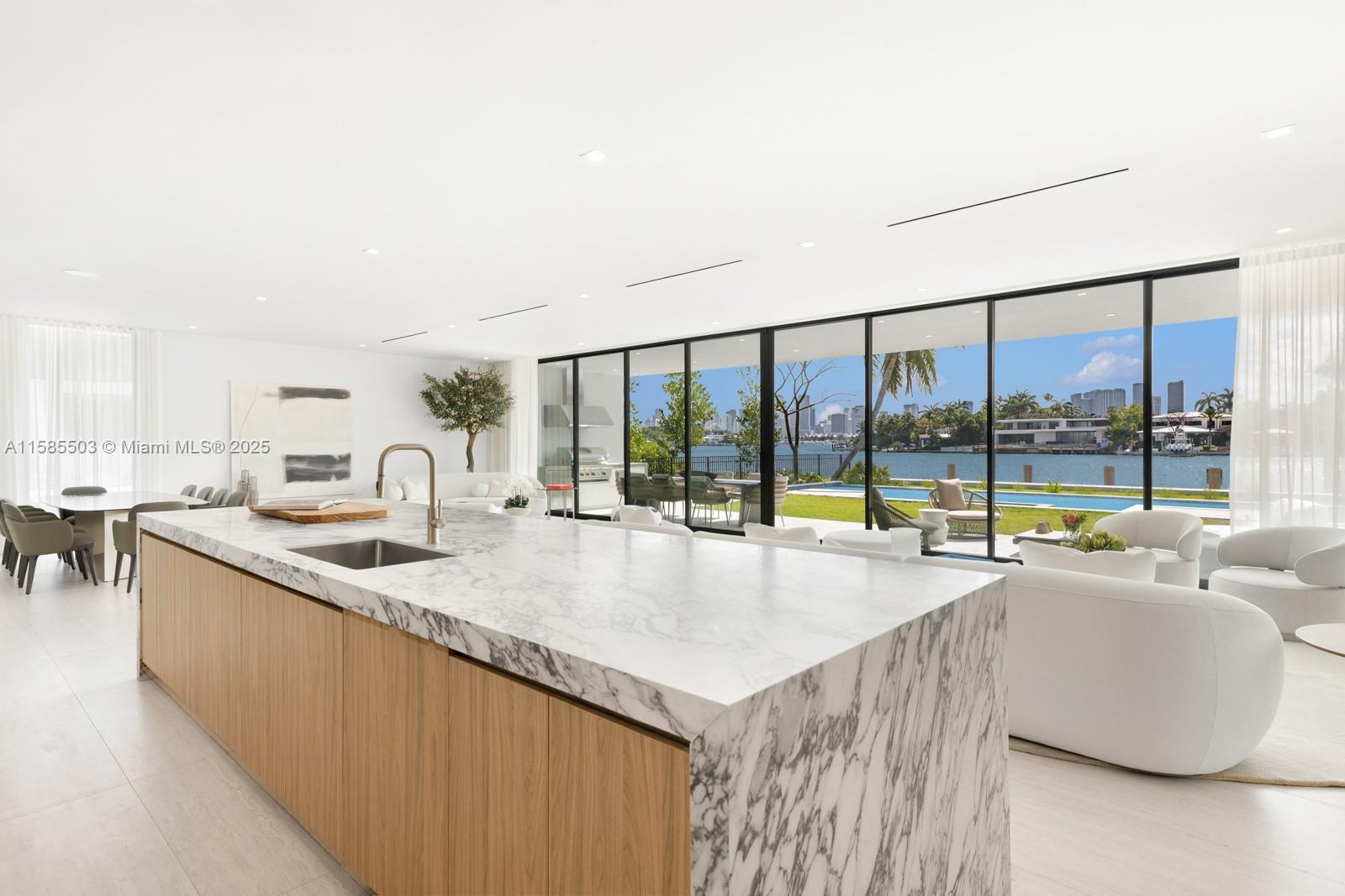 DI LIDO ISLAND - Residential