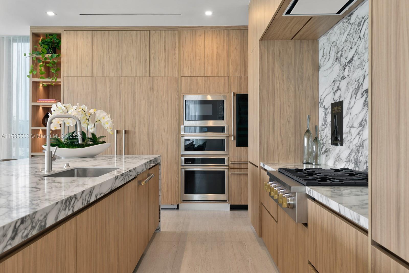 DI LIDO ISLAND - Residential