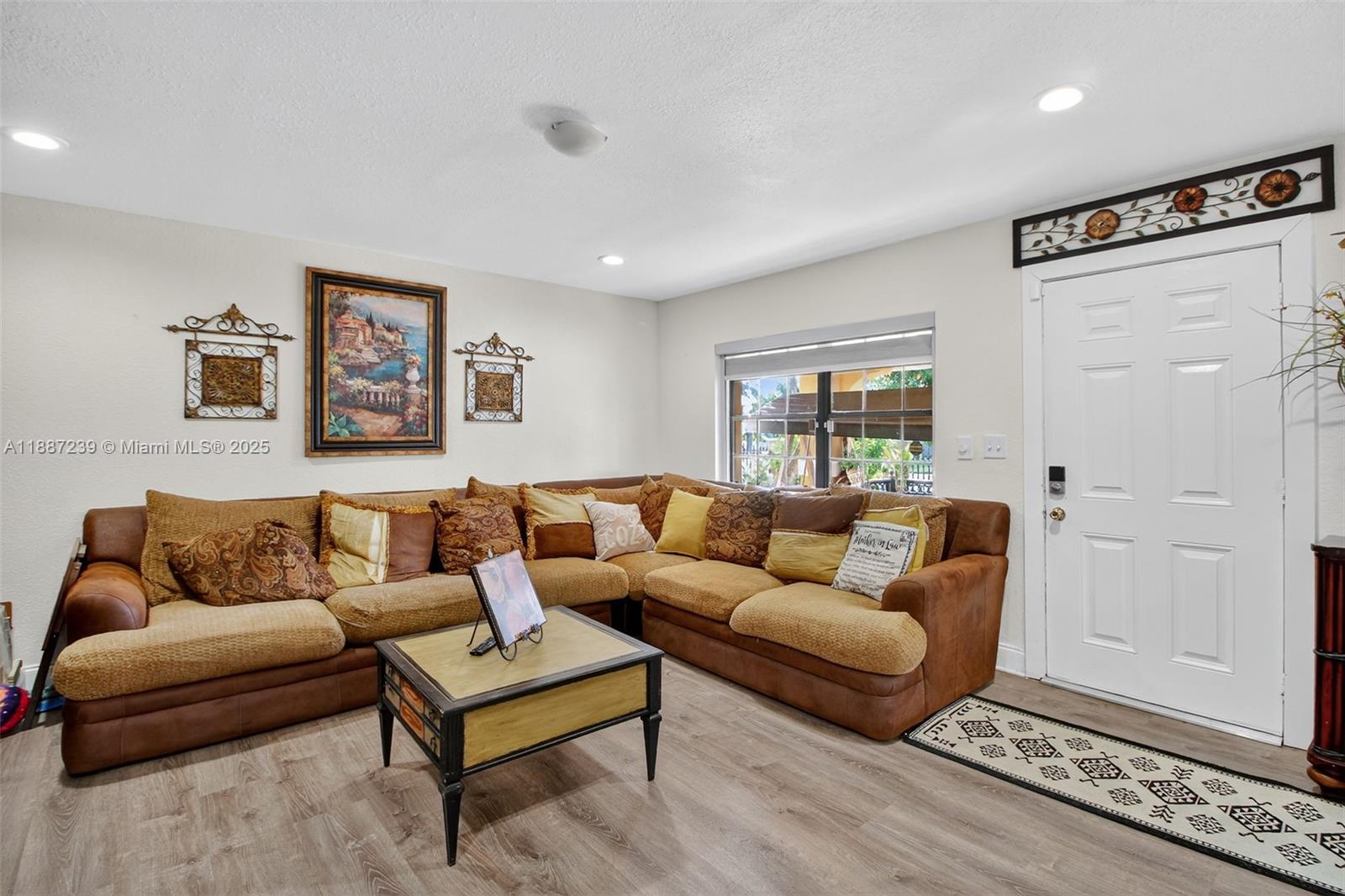CUTLER RIDGE SEC 3 - Residential